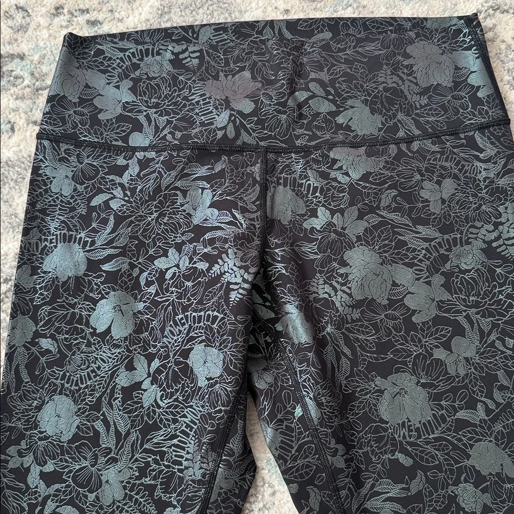 Lululemon Wunder Under High-Rise Tight 28